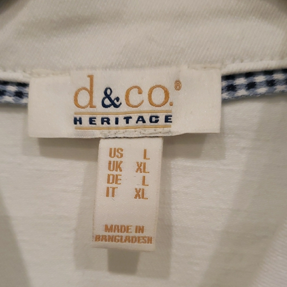 White Button-Up Jacket - Picture 2 of 4
